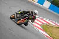 donington-no-limits-trackday;donington-park-photographs;donington-trackday-photographs;no-limits-trackdays;peter-wileman-photography;trackday-digital-images;trackday-photos